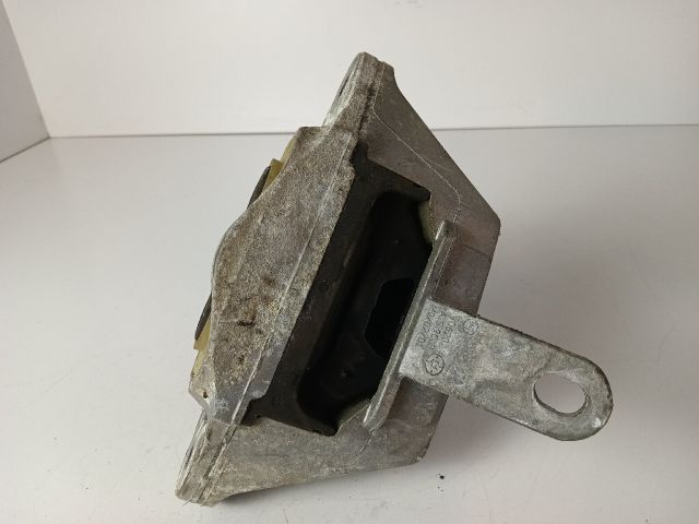 bontott OPEL ASTRA J Motor Tartó Bak Bal