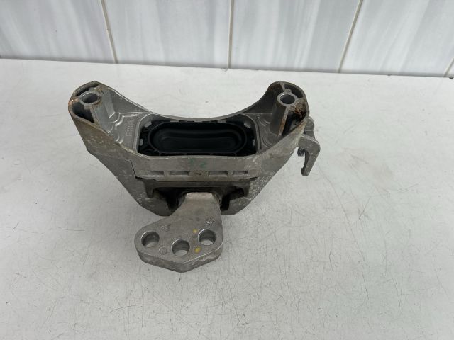 bontott OPEL ASTRA J Motor Tartó Bak (Fém)