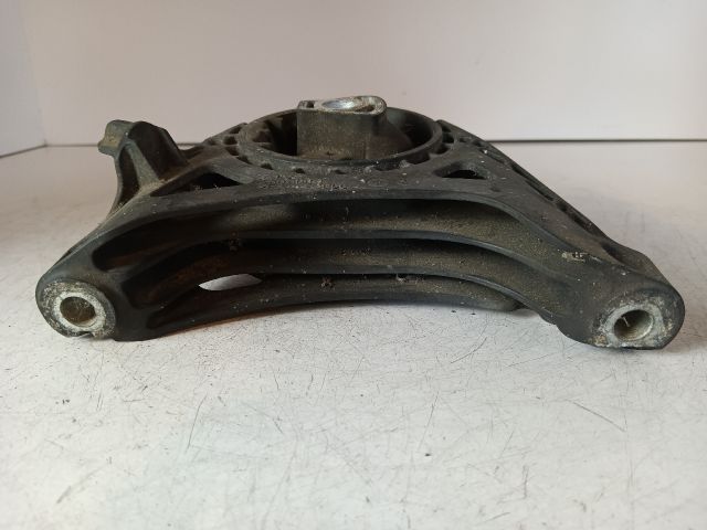 bontott OPEL ASTRA J Motor Tartó Bak (Fém)