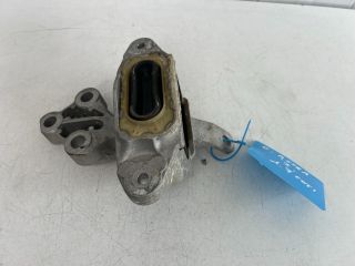 bontott OPEL ASTRA J Motor Tartó Bak (Fém)