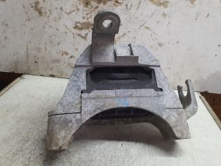 bontott OPEL ASTRA J Motor Tartó Bak (Fém)