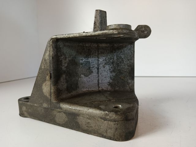 bontott OPEL ASTRA J Motor Tartó Bak (Fém)