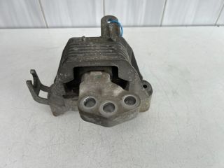 bontott OPEL ASTRA J Motor Tartó Bak (Fém)