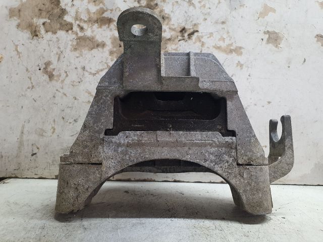 bontott OPEL ASTRA J Motor Tartó Bak (Fém)