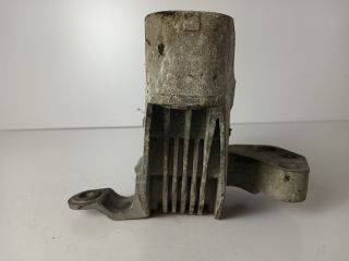 bontott OPEL ASTRA J Motor Tartó Bak Jobb