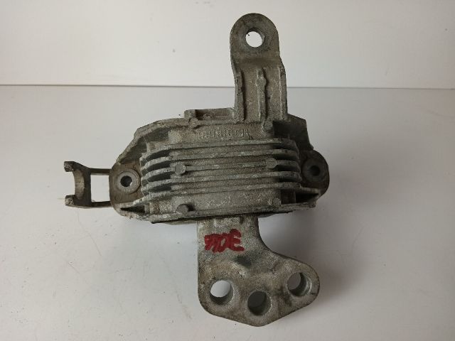 bontott OPEL ASTRA J Motor Tartó Bak Jobb