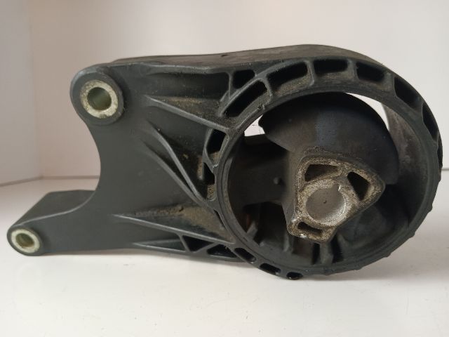 bontott OPEL ASTRA J Motor Tartó Bak (Pozíciófüggetlen)