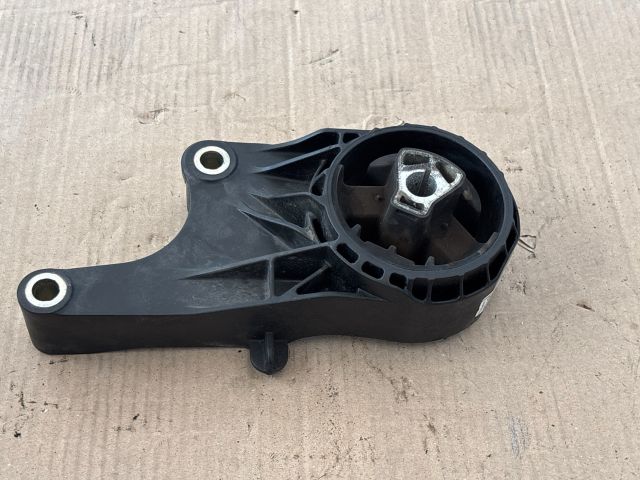 bontott OPEL ASTRA J Motor Tartó Bak (Pozíciófüggetlen)