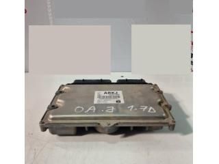 bontott OPEL ASTRA J Motorvezérlő