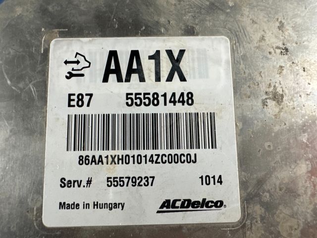 bontott OPEL ASTRA J Motorvezérlő