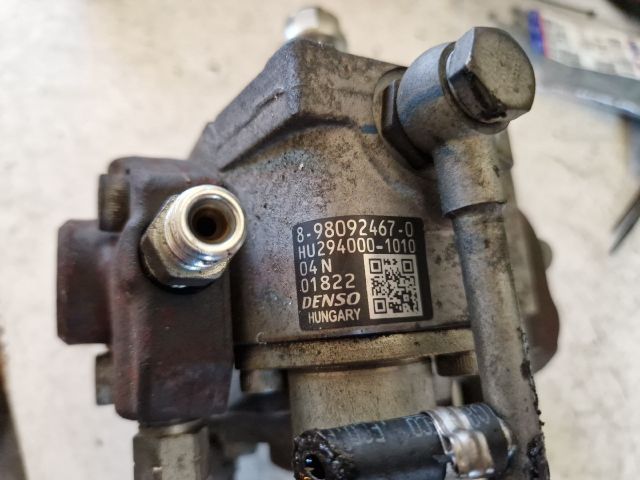 bontott OPEL ASTRA J Nagynyomású Szivattyú