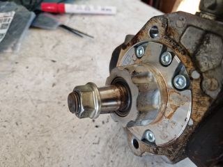 bontott OPEL ASTRA J Nagynyomású Szivattyú