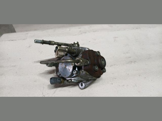 bontott OPEL ASTRA J Nagynyomású Szivattyú