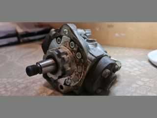 bontott OPEL ASTRA J Nagynyomású Szivattyú