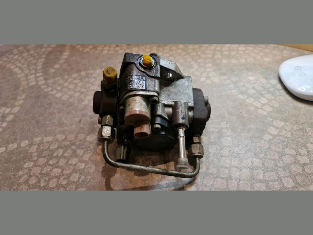 bontott OPEL ASTRA J Nagynyomású Szivattyú