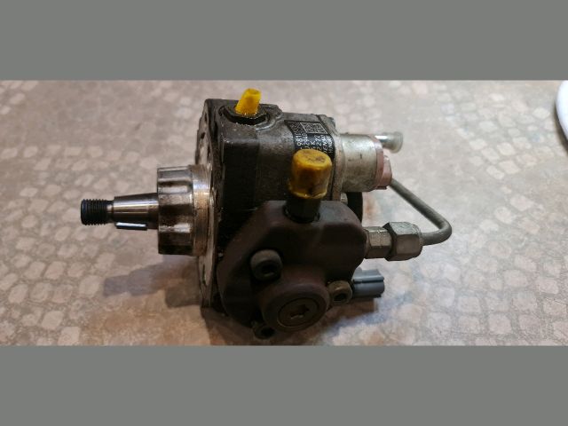 bontott OPEL ASTRA J Nagynyomású Szivattyú