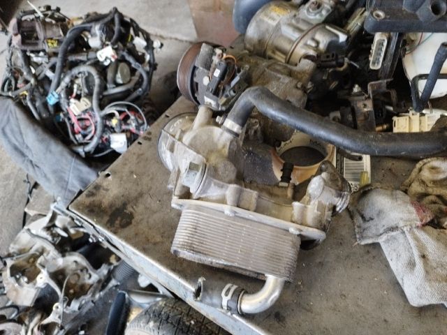 bontott OPEL ASTRA J Olajhűtő