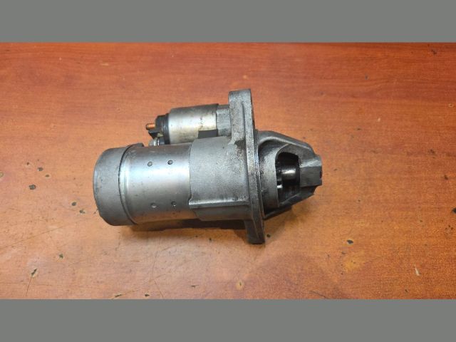 bontott OPEL ASTRA J Önindító