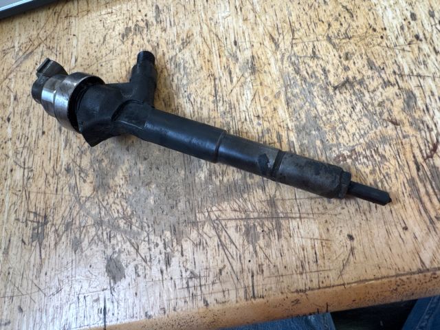 bontott OPEL ASTRA J Porlasztó (1 db)