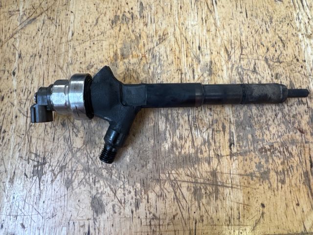 bontott OPEL ASTRA J Porlasztó (1 db)