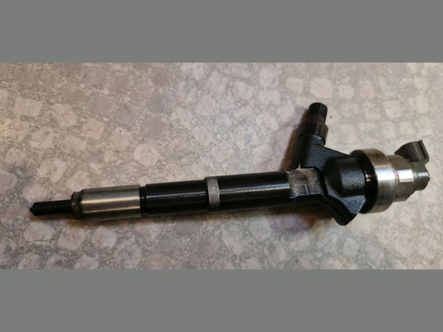 bontott OPEL ASTRA J Porlasztó (1 db)