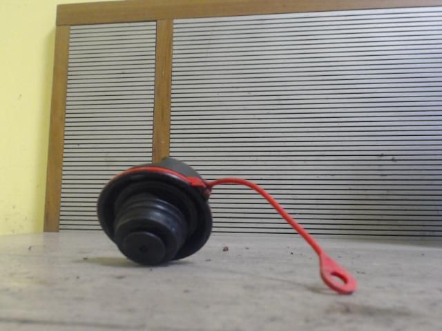 bontott OPEL ASTRA J Tanksapka