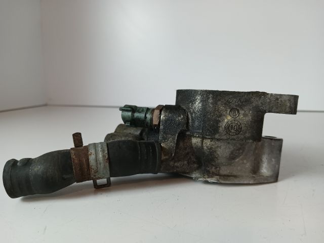 bontott OPEL ASTRA J Termosztátház