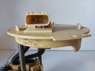 bontott OPEL ASTRA J Üzemanyag Szivattyú