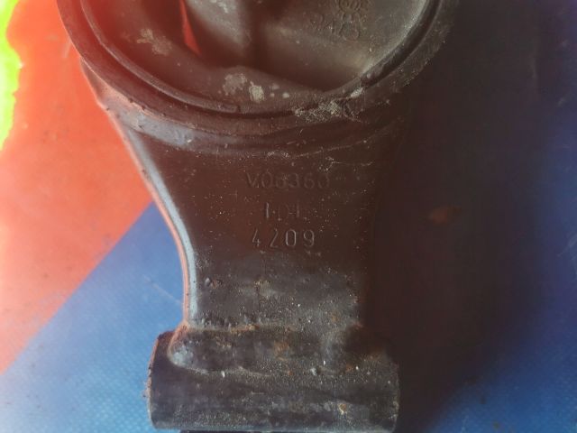 bontott OPEL ASTRA J Váltó Tartó Bak (Pozíciófüggetlen)