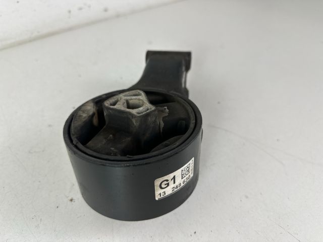 bontott OPEL ASTRA J Billenésgátló Bak