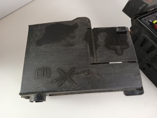 bontott OPEL ASTRA J Biztosítéktábla Motortér