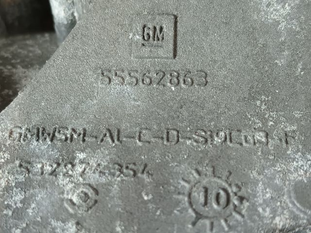 bontott OPEL ASTRA J Generátor Tartó Bak