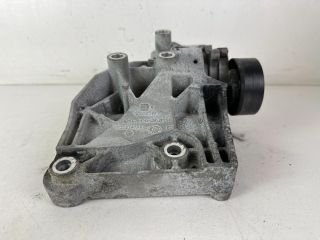 bontott OPEL ASTRA J Generátor Tartó Bak