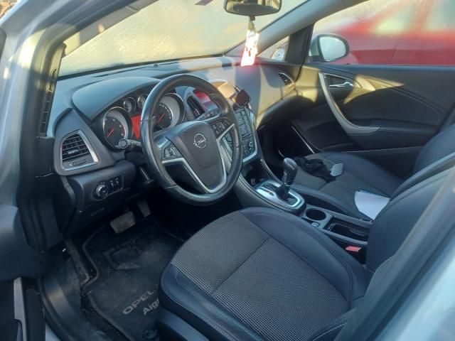 bontott OPEL ASTRA J Generátor