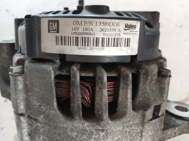 bontott OPEL ASTRA J Generátor