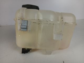 bontott OPEL ASTRA J Kiegyenlítő Tartály