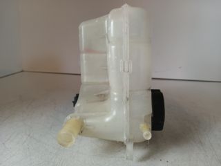 bontott OPEL ASTRA J Kiegyenlítő Tartály