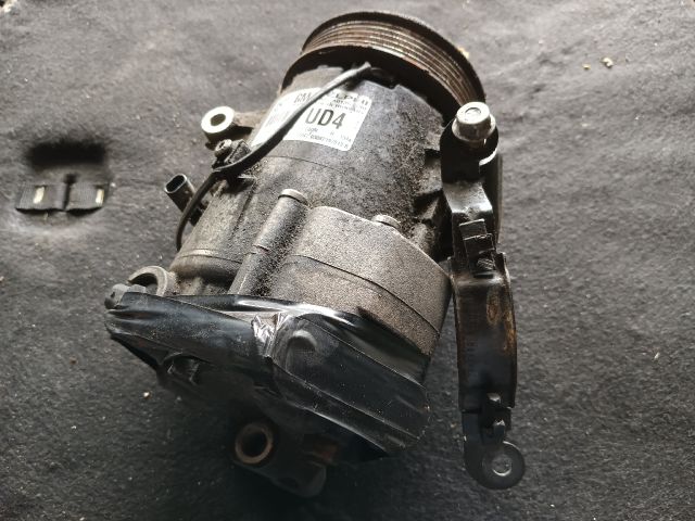 bontott OPEL ASTRA J Klímakompresszor