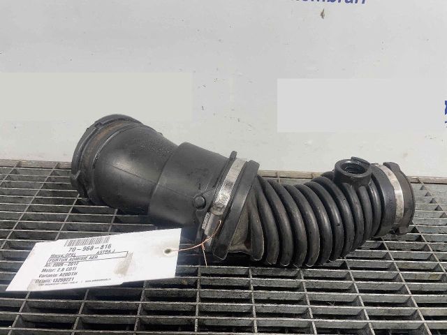 bontott OPEL ASTRA J Légbeömlő Cső