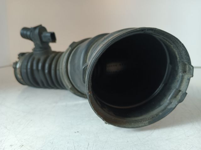 bontott OPEL ASTRA J Légbeömlő Cső