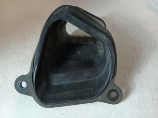 bontott OPEL ASTRA J Légbeömlő Cső