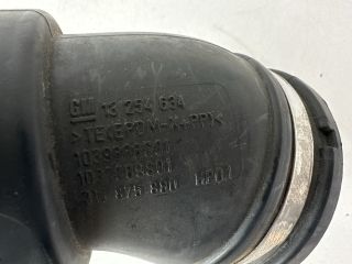 bontott OPEL ASTRA J Légbeömlő Cső