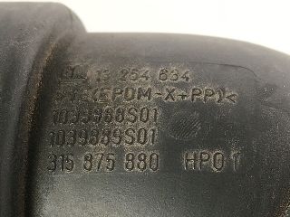 bontott OPEL ASTRA J Légbeömlő Cső