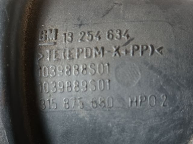 bontott OPEL ASTRA J Légbeömlő Cső