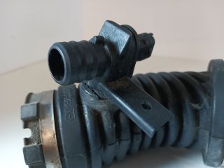 bontott OPEL ASTRA J Légbeömlő Cső