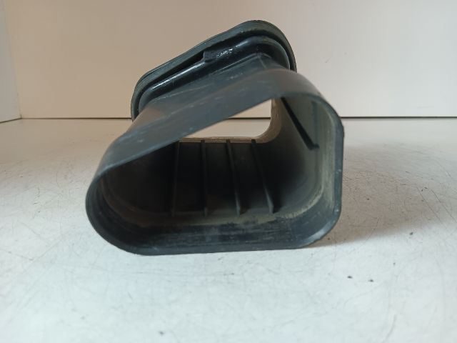 bontott OPEL ASTRA J Légbeömlő Cső