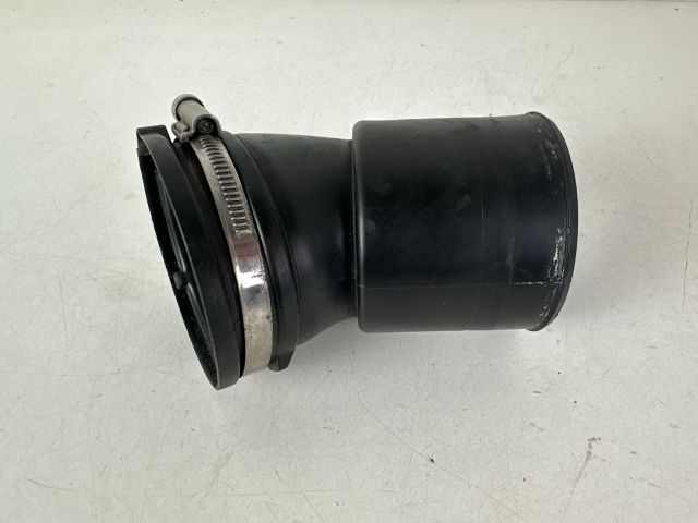 bontott OPEL ASTRA J Légbeömlő Cső