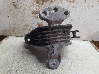 bontott OPEL ASTRA J Motor Tartó Bak (Fém)
