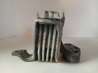 bontott OPEL ASTRA J Motor Tartó Bak Jobb