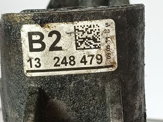 bontott OPEL ASTRA J Motor Tartó Bak Jobb